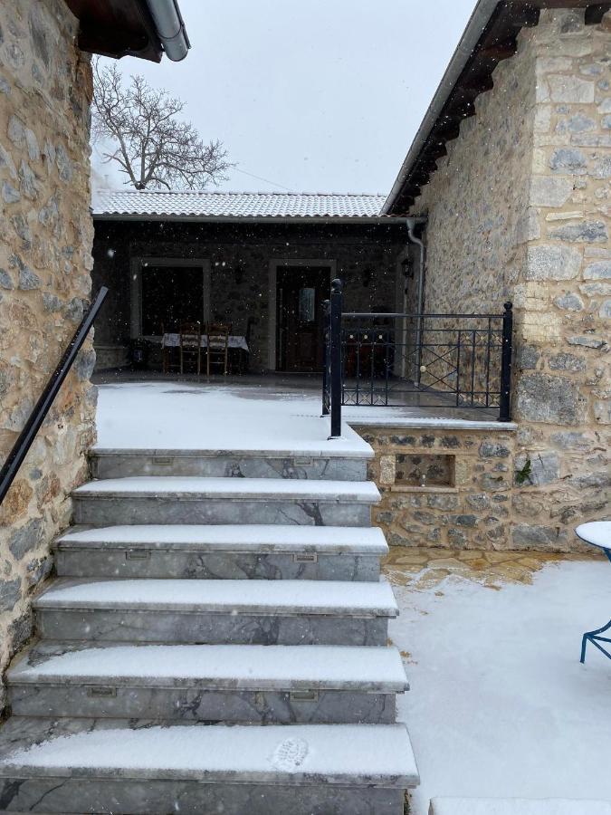 Αρχοντικό Γκιντώνη Apartment Levidhion Luaran gambar